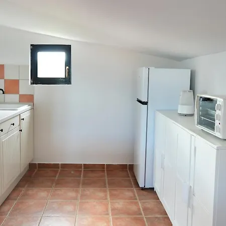 Lighthouse Apartman *